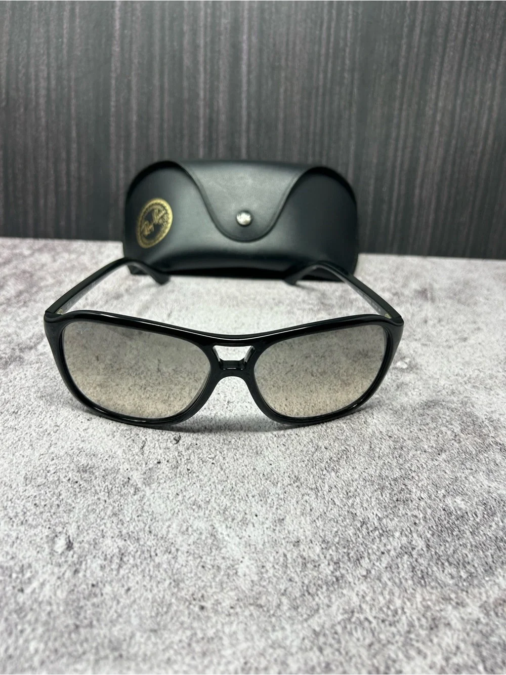 Ray Ban CATS 4000 black/grey gradient RB4128 601/32 60 sunglasses